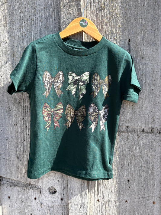 Bows Tee